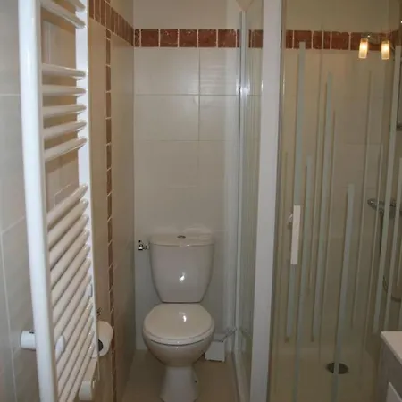 Appartement Le Nid Du Saleys - 70 M2 Centre Ville De Salies-de-Béarn Exterior foto