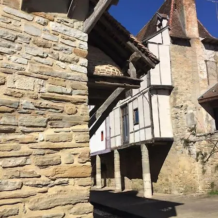 Appartement Le Nid Du Saleys - 70 M2 Centre Ville De Salies-de-Béarn Exterior foto